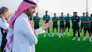 صورة وزير الرياضة يدعو «الأخضر» إلى مضاعفة الجهود لتقديم مشاركة متميزة في مونديال 2026