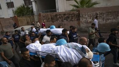 صورة مقتل 4 فلسطينيين في غارة إسرائيلية على مقهى بدير البلح