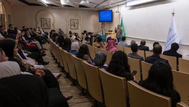 صورة «السواحه» يلتقي الطلاب السعوديين المبتعثين في أمريكا ويؤكد دورهم في مواصلة مسيرة التقدم والابتكار