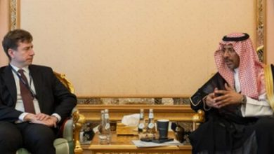 صورة الخريّف يبحث توسيع الشراكات الإستراتيجية مع مدير منظمة التجارة العالمية ووزيري الاقتصاد التونسي والفنلندي