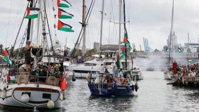 صورة البحرية الإسرائيلية تعترض أسطول مساعدات “الصمود العالمي” المتجه إلى قطاع غزة