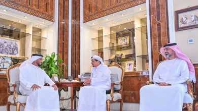 صورة حميد بن راشد يستقبل عبدالله آل حامد