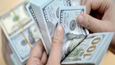 صورة الدولار قرب أعلى مستوى في 3 أشهر مع تراجع رهانات خفض الفائدة