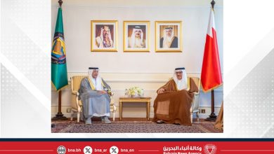 صورة وزير الخارجية يجتمع مع الأمين العام لمجلس التعاون لدول الخليج العربية