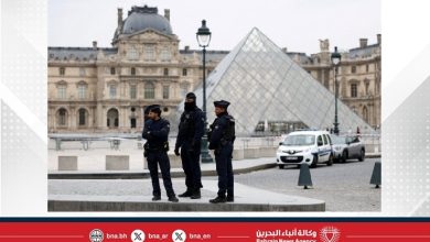 صورة توقيف أربعة مشتبهين جدد في تحقيق سرقة مجوهرات إمبراطورية من متحف اللوفر