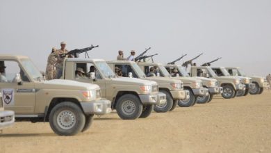 صورة توترات حضرموت تكشف انقسام الشرعية وتستحضر خيانة سقوط صنعاء.. أول تعليق سياسي يحذر من خيانة جديدة تستهدف ما تبقى من أرض الشرعية .. عاجل 