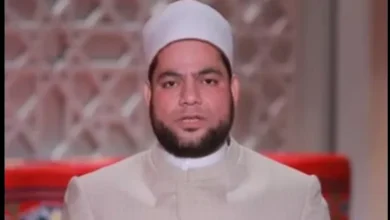 صورة إمام جامع عمرو بن العاص: إتلاف السكك الحديدية اعتداء وفساد في الأرض