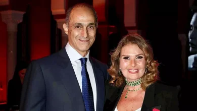صورة بالصور| جمال مبارك ويسري نصر الله في تكريم يسرا بالسفارة الفرنسية