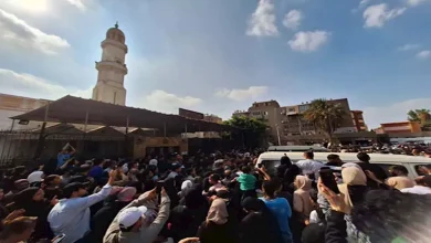 صورة وداع مهيب.. زحام شديد في جنازة المطرب إسماعيل الليثي