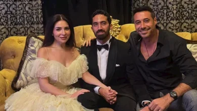 صورة صديق العمر..أحمد السعدني مع مي عز الدين في عقد قرانها