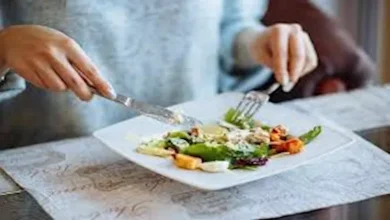 صورة هل يؤثر الطعام على درجة جاذبيتنا؟