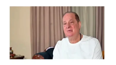 صورة نقيب المهن الموسيقية: “خالص دعواتي بالشفاء للموسيقار هاني مهنا”