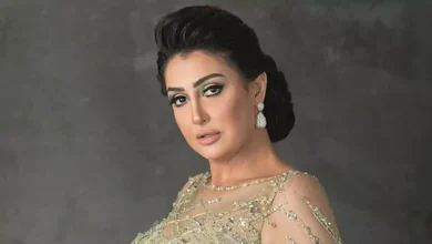صورة غادة عبد الرازق بلوك غريب.. كيف نسقت الإطلالة؟
