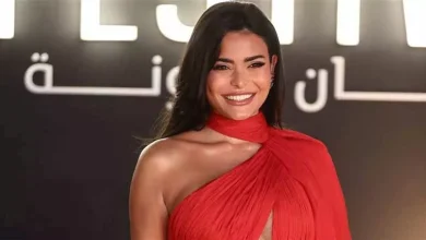 صورة مشهدها مع عمرو يوسف أثار الجدل.. 20 صورة لـ أسماء جلال