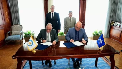 صورة مصر توقع على  مذكرة لإنشاء أول محطة لإسالة وتموين الغاز بقناة السويس