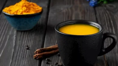 صورة مفاجأة.. هذا ما يحدث لجسمك عند شرب قهوة الكركم