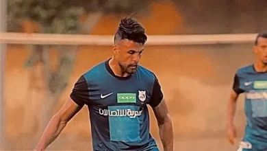 صورة أحمد صابر يشكو إنبي بسبب مستحقاته وحذف اسمه من الفريق