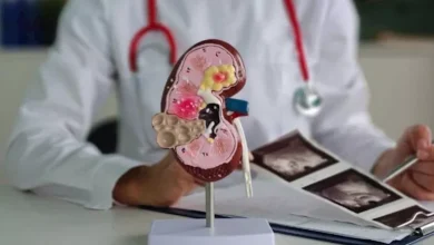 صورة بعد إيهامها بالمرض.. رجل يبيع عضو من جسد زوجته دون علمها