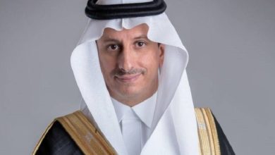 صورة وزير السياحة يبحث مع نظيرته البحرينية التعاون السياحي  أخبار السعودية