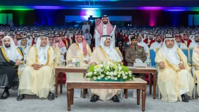 صورة أمير المنطقة الشرقية يرعى حفل تخريج 1560 طالباً من كليات ومعاهد الهيئة الملكية بالجبيل  أخبار السعودية
