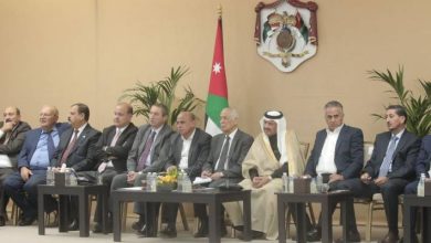 صورة | استكمالا للزيارة الملكية للكرك.. العيسوي يلتقي 200 شخصية من أبناء المحافظة
