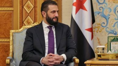 صورة | الشيباني ينشر مقطع يظهر الرئيس السوري وقائد القيادة الوسطى الأمريكي يلعبان كرة السلة.. فيديو