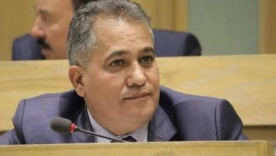 صورة | النائب هميسات يثمن جهود الحكومة ويطلب من الرئيس حسان تغيير اسم ابنه “بشر”
