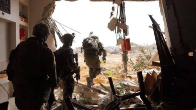 صورة إعلام عبري: الجيش الإسرائيلي يقتل 4 من عناصر المقاومة الفلسطينية داخل مدرسة في رفح