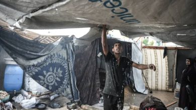 صورة | منخفض جوي يهدد بكارثة إنسانية في خان يونس.. والبلدية تحذر: شبكات الصرف مشلولة