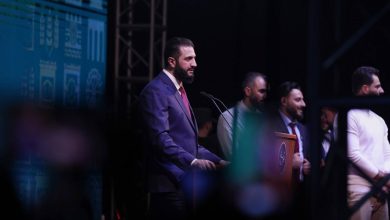 صورة | الشرع خلال فعاليات حملة “فداء لحماة”: تحرير حماة كان “فارقا كبيرا” في التحرير وسر البناء في وحدة السوريين