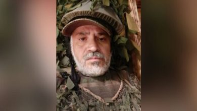 صورة | نجل الأردني رائد حماد المقتول في معارك روسيا يروي لـ”رؤيا أخبار” قصة تجنيد والده في الجيش الروسي