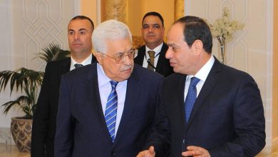 صورة | السيسي لعباس: مصر تدعم “الصمود الأسطوري” للفلسطينيين وتطالب العالم بإعادة إعمار غزة
