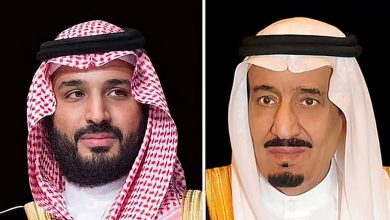 صورة القيادة تهنئ رئيس جمهورية الكاميرون بمناسبة إعادة انتخابه لولاية رئاسية جديدة