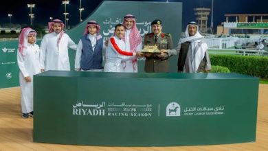 صورة الفريق «البسامي» يتوج الجواد الفائز بكأس الأمن العام ضمن فعاليات موسم سباق الخيل بالرياض