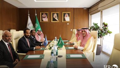 صورة رئيس الصندوق السعودي للتنمية يلتقي وزير الشباب والرياضة الصومالي لتعزيز التعاون التنموي