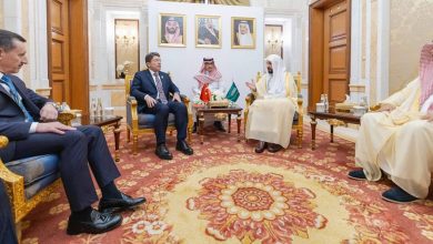 صورة وزير العدل يلتقي نظيره التركي على هامش المؤتمر العدلي الدولي الثاني