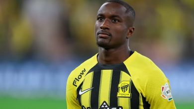 صورة «الانضباط والأخلاق» تقرر ايقاف لاعب الاتحاد موسى ديابي مباراتين وتغريمه 20 ألف ريال