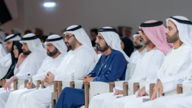 صورة محمد بن راشد: أنهينا اجتماعات حكومة الإمارات.. فريق وطني واحد.. له رئيس واحد.. وعلم واحد