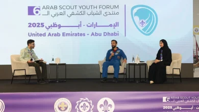 صورة سلطان النيادي يسلط الضوء على رحلته الفضائية خلال منتدى الشباب الكشفي العربي