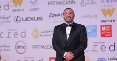 صورة البدل الرجالية في مهرجان القاهرة السينمائي.. مين الأشيك في ميزان الموضة؟