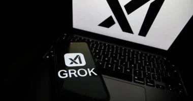 صورة إيلون ماسك يطرح Grok 4.1 الذكي للجميع وكيف تستخدمه؟