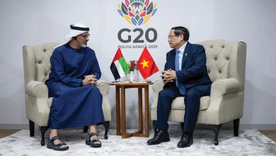 صورة ولي عهد أبوظبي يناقش تعزيز التعاون الثنائي مع رئيس وزراء فيتنام خلال أعمال قمة مجموعة العشرين