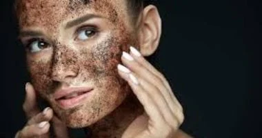 صورة وصفات طبيعية لمعالجة المسام المفتوحة: بياض البيض هو الأبرز