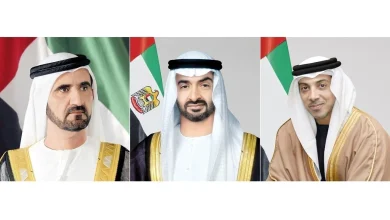 صورة رئيس الدولة ونائباه يعربون عن تعازيهم للرئيس الصيني في ضحايا حريق المجمع السكني بمنطقة هونغ كونغ الإدارية الخاصة