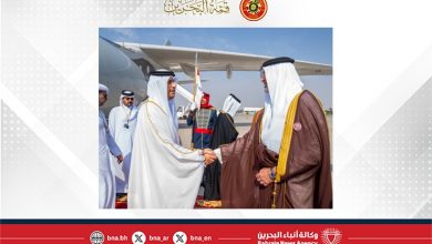 صورة رئيس مجلس الوزراء وزير الخارجية بدولة قطر يصل إلى مملكة البحرين للمشاركة في أعمال الدورة السادسة والأربعين للمجلس الأعلى لمجلس التعاون لدول الخليج العربية