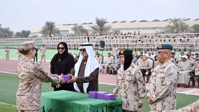 صورة نهيان بن مبارك يشهد تخريج الدورة التدريبية العسكرية الخامسة لمبادرة “الشيخة فاطمة بنت مبارك لتمكين المرأة في السلام والأمن”