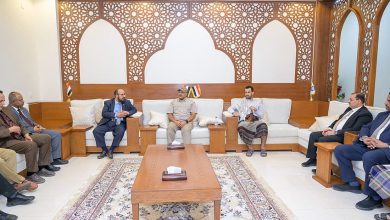صورة طارق صالح يطالب جميع القوى والمكونات السياسية وفي مقدمتها المجلس الانتقالي لتوحيد الجهود وقيادة معركة التحرير وهزيمة جماعة الحوثي