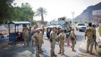 صورة الإنتقالي يسيطر على قصر معاشيق في عدن بعد مغادرة الرئيس والحماية الرئاسية