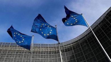 صورة الاتحاد الأوروبي يجدد دعمه لمجلس القيادة والحكومة ويشدد على الحوار لخفض التوتر