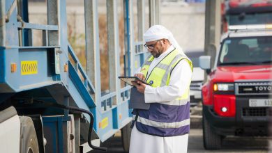 صورة “طرق دبي” تنفذ حملة تفتيشية موسعة للحد من الوقوف العشوائي للشاحنات